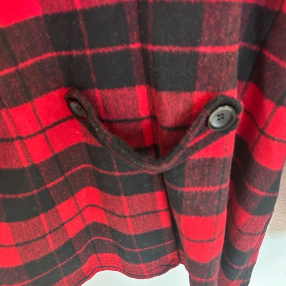 New York & Company Women’s Buffalo Plaid
Double Vested Coat
Size L - Picture 6 of 6